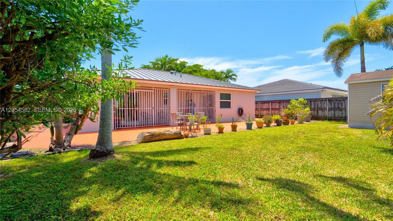 En Venta: $530,000 (3 camas, 2 baños, 1264 Pies cuadrados)