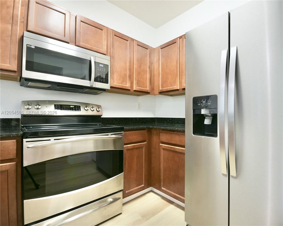 В аренду: $2,750 (3 спален, 2 ванн, 1256 Квадратных фут)
