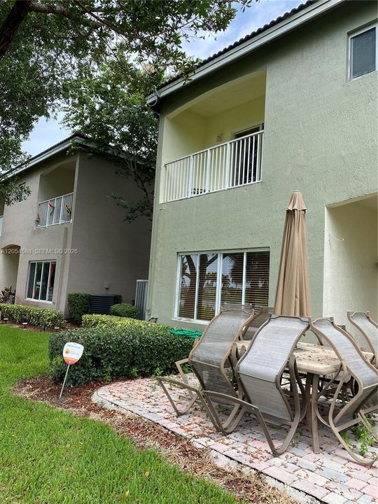 For Sale: $449,000 (3 beds, 2 baths, 1854 Square Feet)