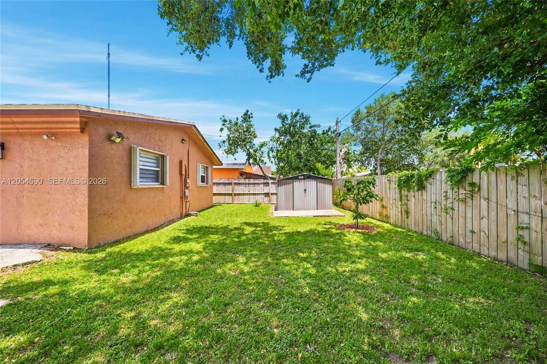 En Venta: $470,000 (3 camas, 2 baños, 1222 Pies cuadrados)