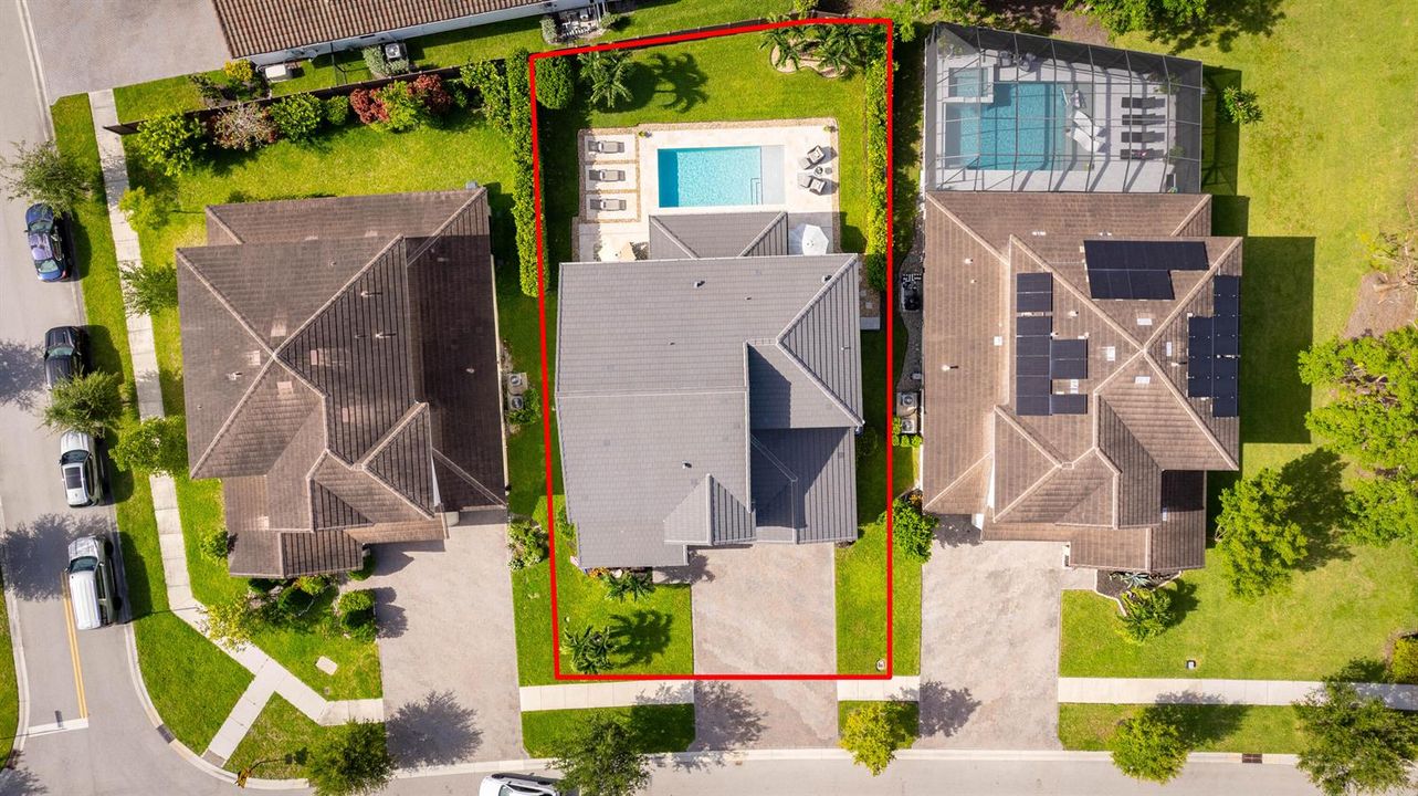 Large Interior Lot