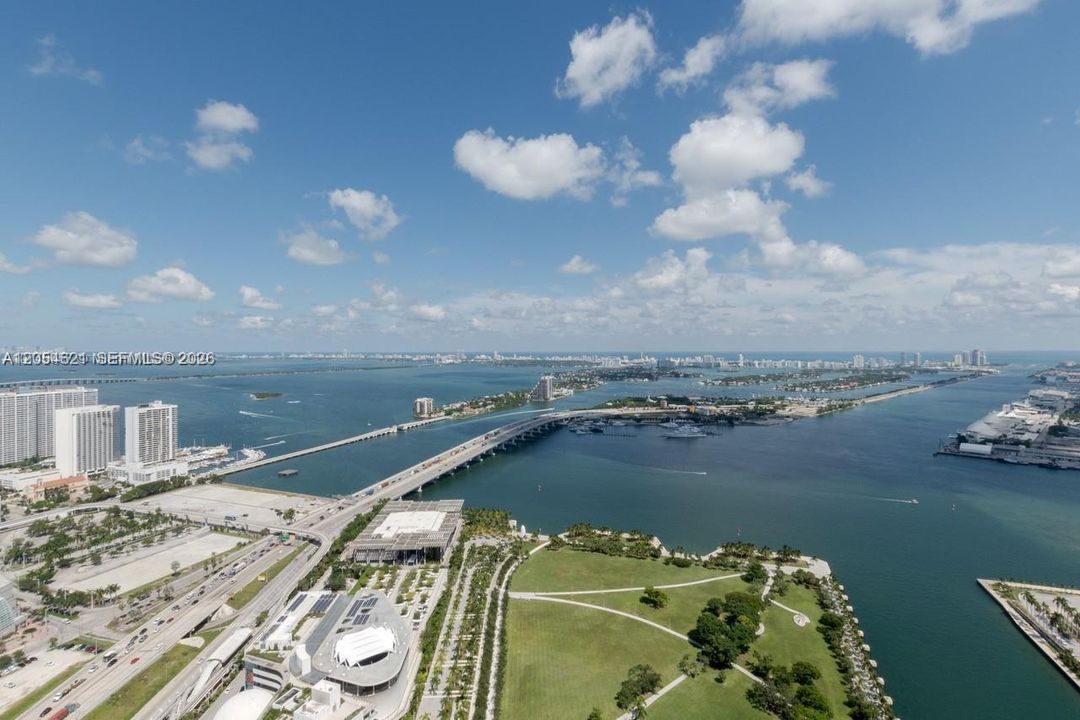 Spectacular Views!