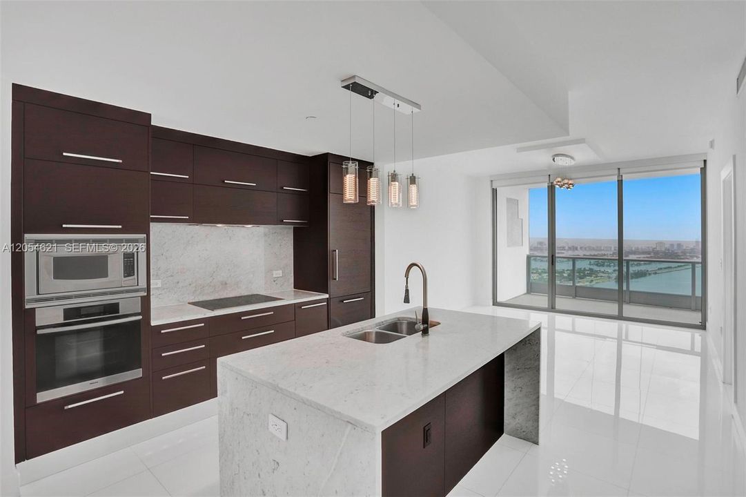 Open kitchen
