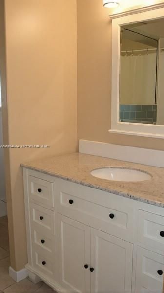В аренду: $1,500 (2 спален, 1 ванн, 790 Квадратных фут)
