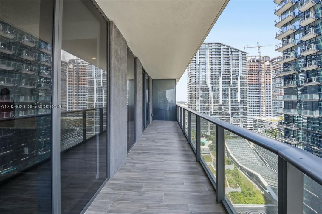 For Rent: $5,500 (2 beds, 2 baths, 1152 Square Feet)