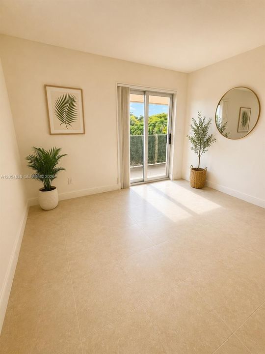 For Sale: $280,000 (2 beds, 2 baths, 860 Square Feet)