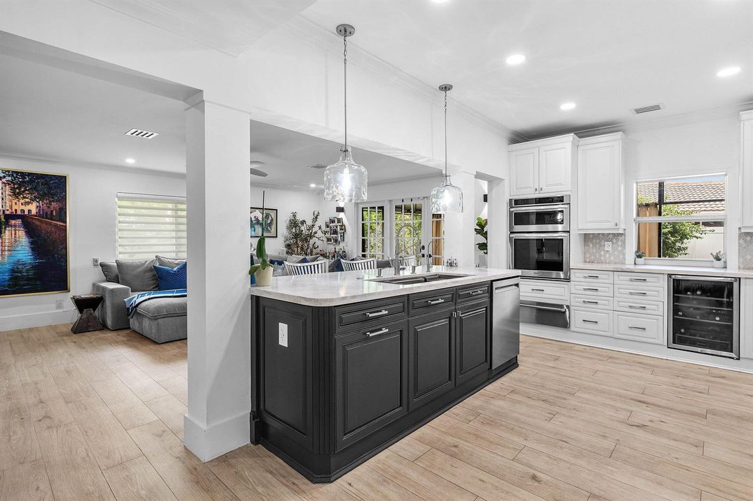 Open Kitchen