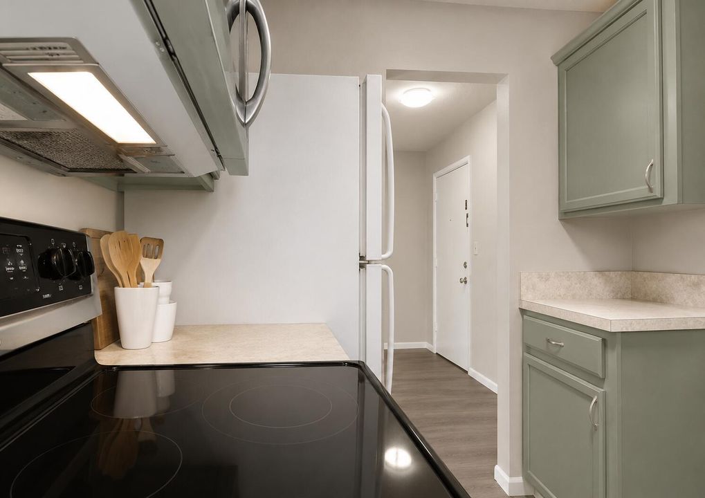 11 Kitchen exit to Dining