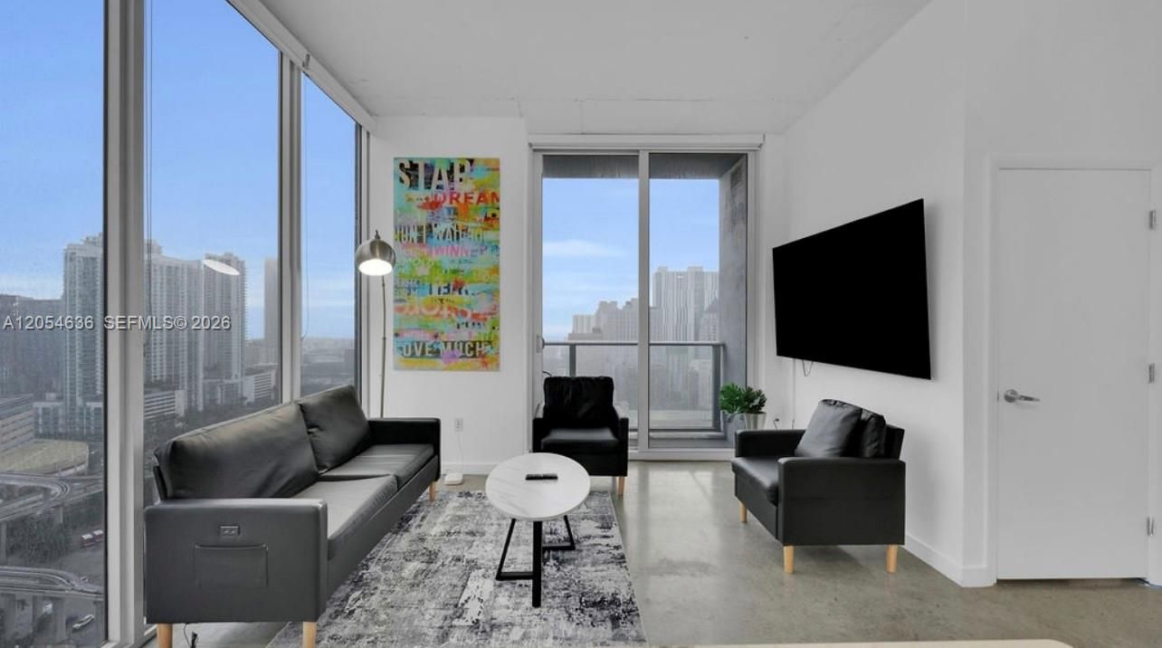 For Rent: $4,000 (2 beds, 2 baths, 791 Square Feet)