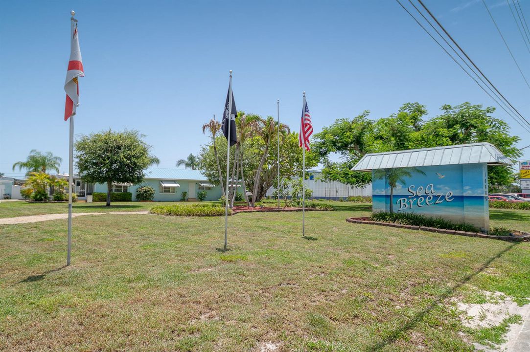 Sea Breeze Community
