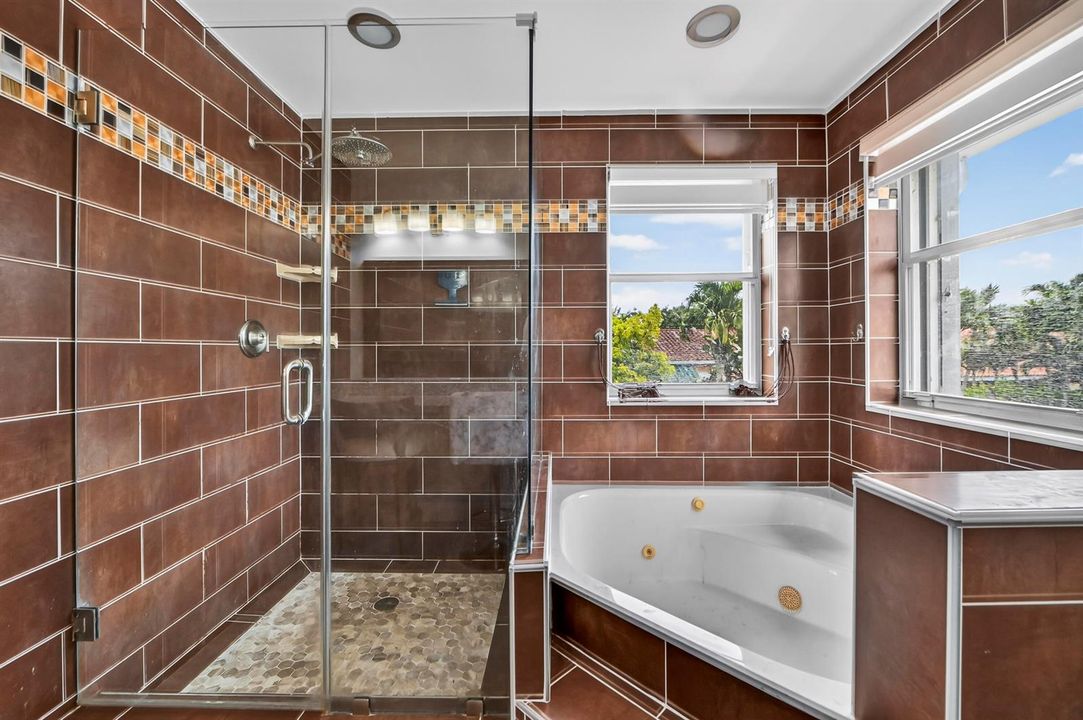 31 Bathroom 01