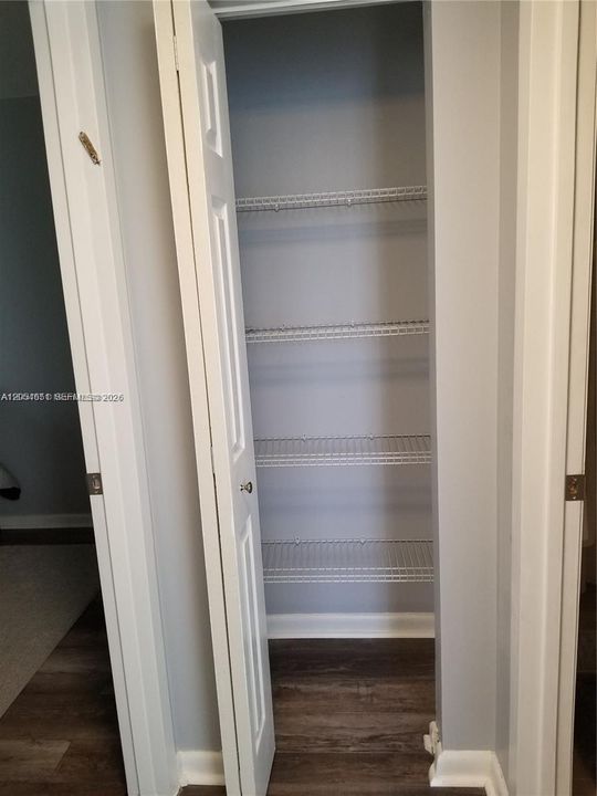 En Venta: $144,900 (2 camas, 2 baños, 819 Pies cuadrados)