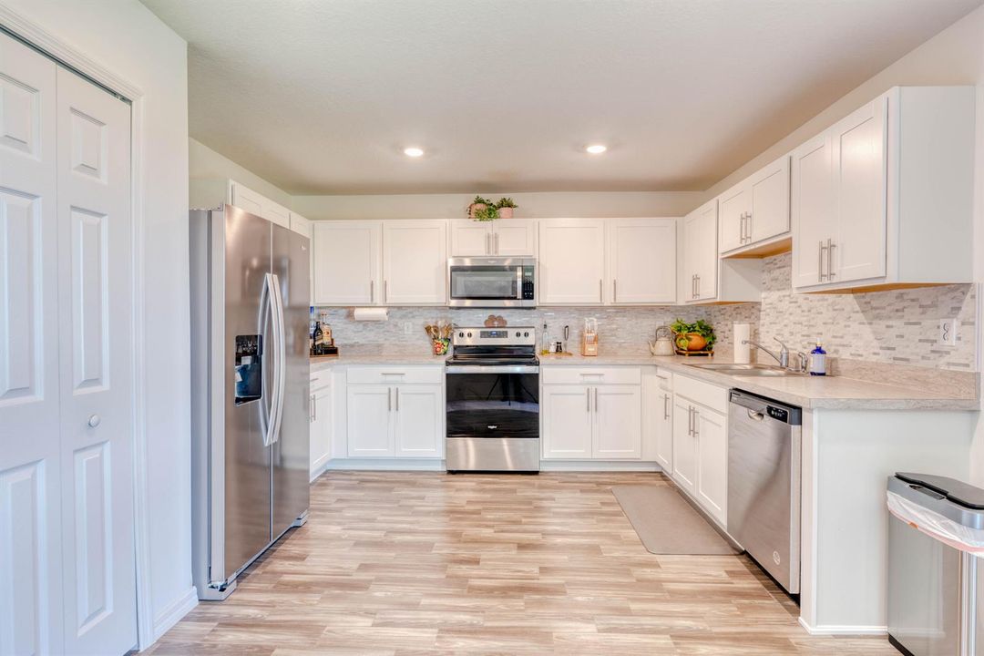 Kitchen 2