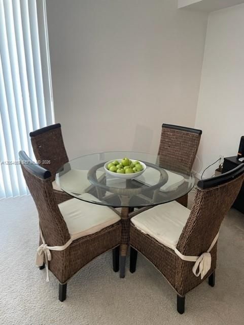 For Sale: $325,000 (0 beds, 1 baths, 567 Square Feet)
