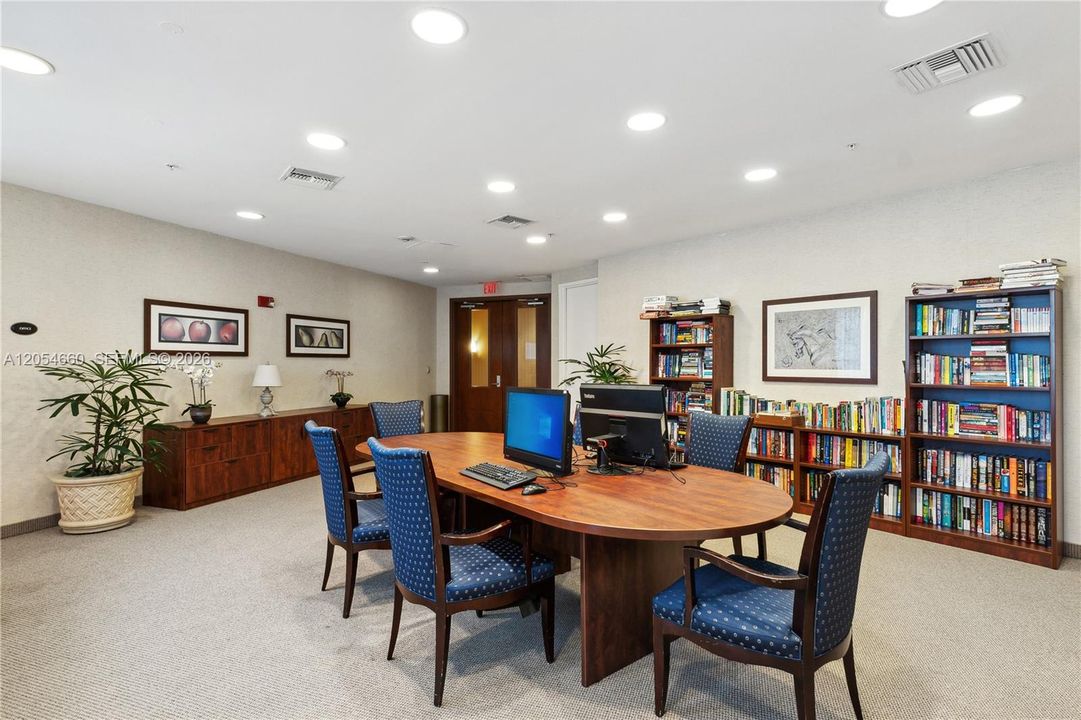 En Venta: $425,000 (1 camas, 1 baños, 860 Pies cuadrados)