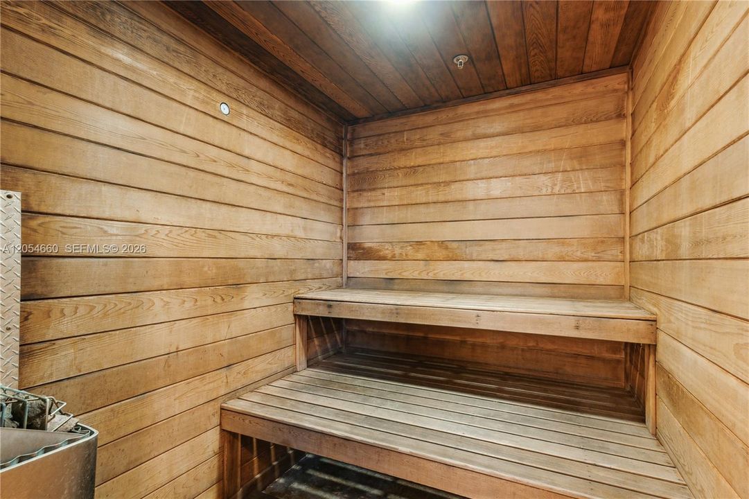 En Venta: $425,000 (1 camas, 1 baños, 860 Pies cuadrados)
