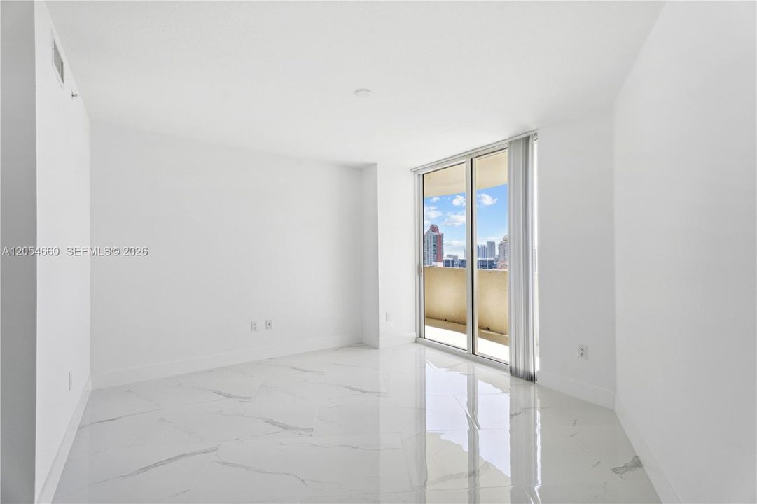En Venta: $425,000 (1 camas, 1 baños, 860 Pies cuadrados)