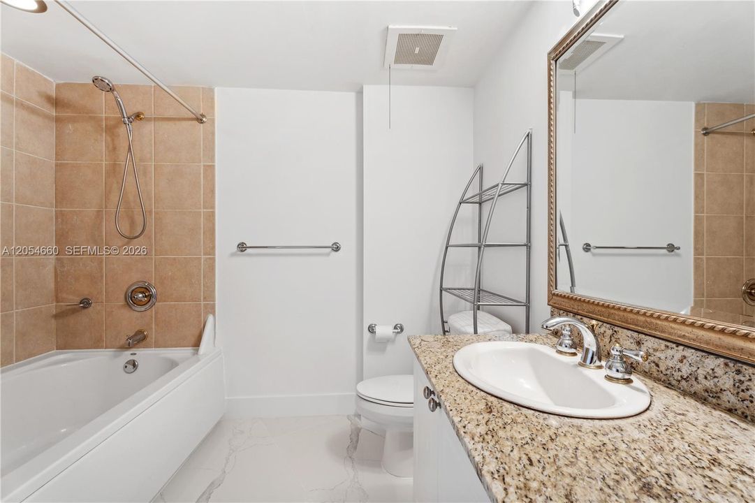 En Venta: $425,000 (1 camas, 1 baños, 860 Pies cuadrados)