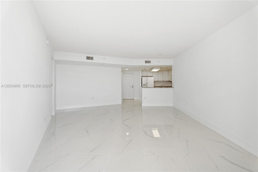 En Venta: $425,000 (1 camas, 1 baños, 860 Pies cuadrados)