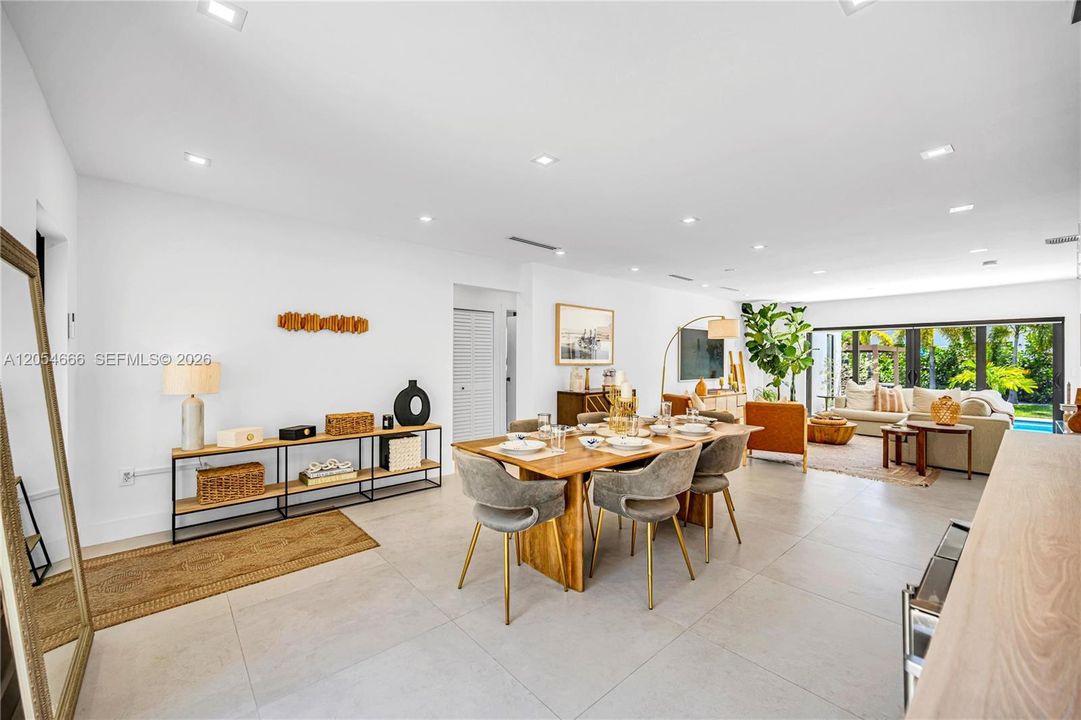 For Sale: $2,490,000 (4 beds, 4 baths, 2019 Square Feet)