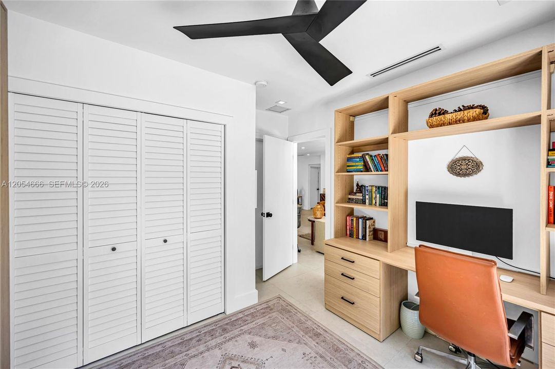 For Sale: $2,490,000 (4 beds, 4 baths, 2019 Square Feet)