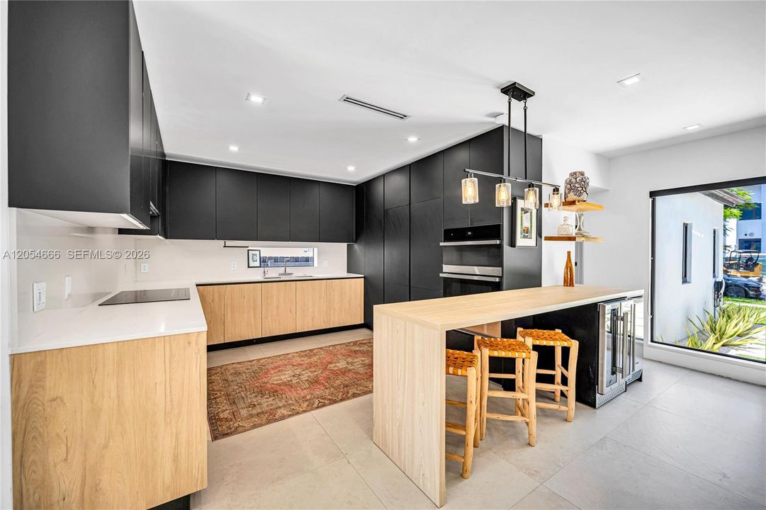 For Sale: $2,490,000 (4 beds, 4 baths, 2019 Square Feet)
