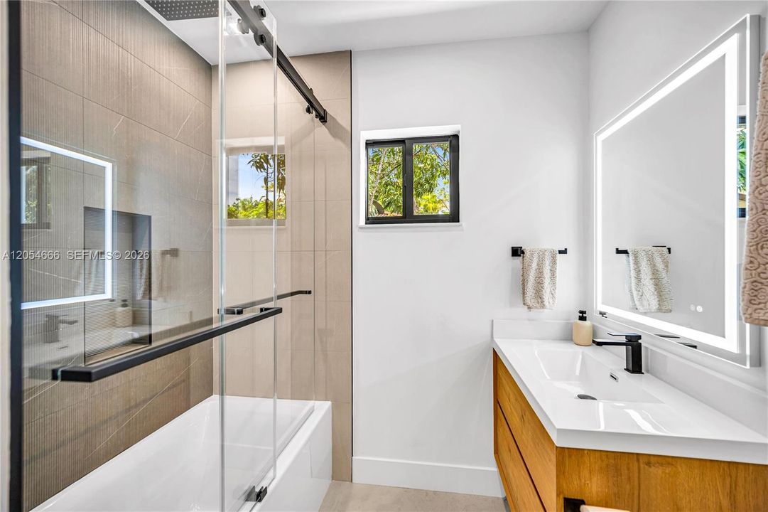 For Sale: $2,490,000 (4 beds, 4 baths, 2019 Square Feet)