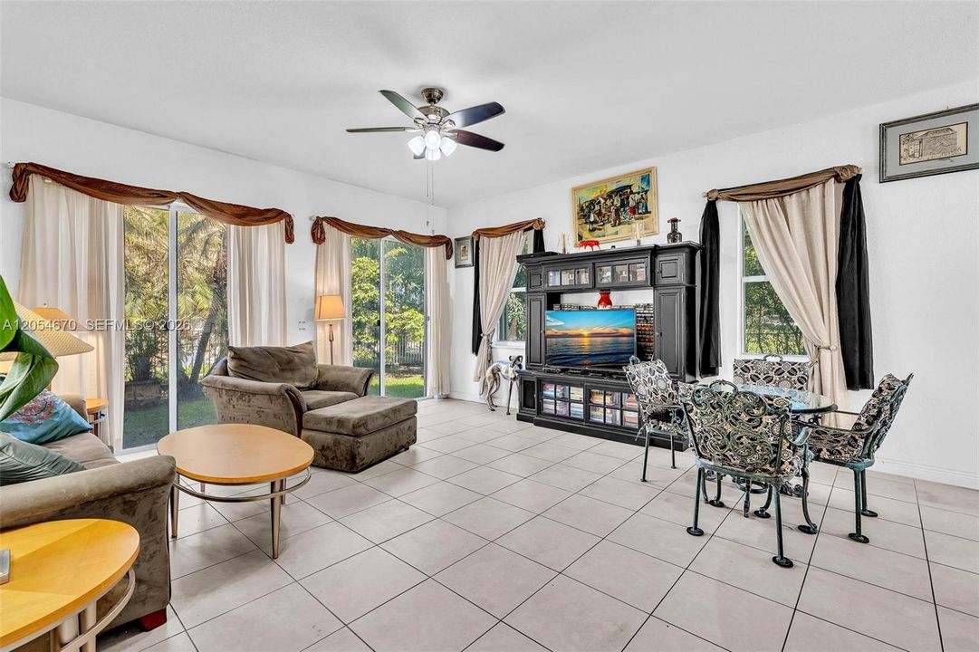 For Rent: $5,000 (4 beds, 3 baths, 2878 Square Feet)