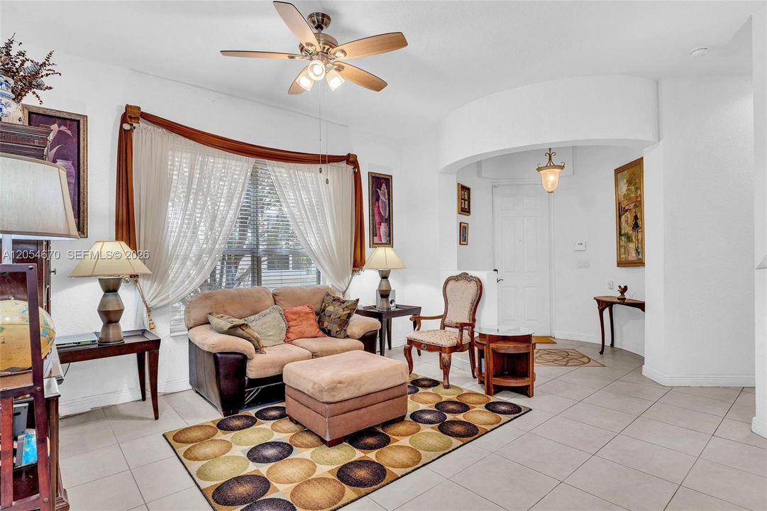 For Rent: $5,000 (4 beds, 3 baths, 2878 Square Feet)