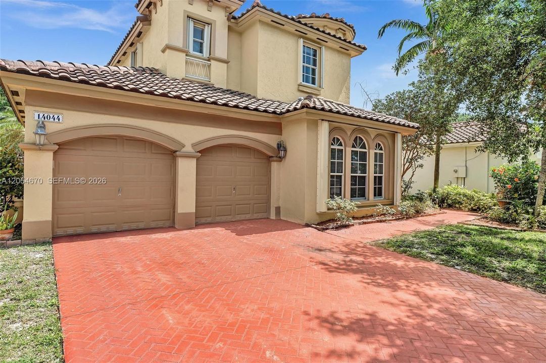 For Rent: $5,000 (4 beds, 3 baths, 2878 Square Feet)
