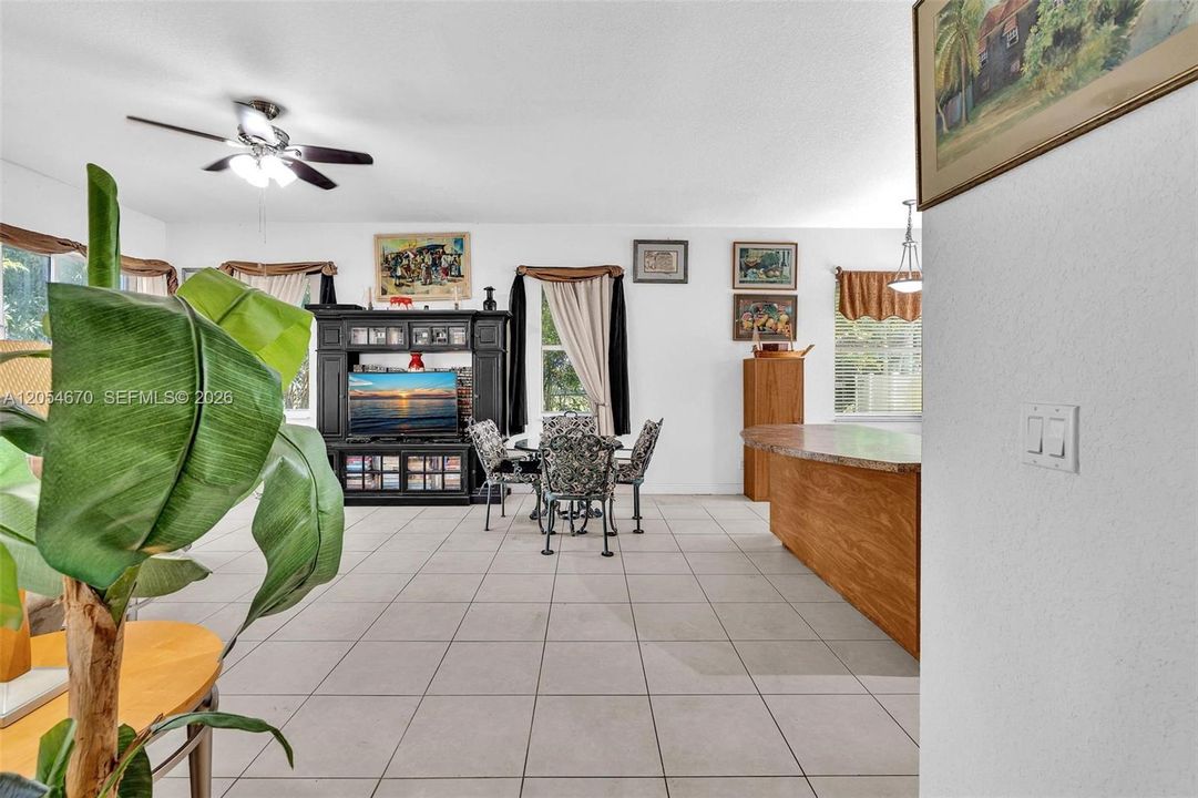 For Rent: $5,000 (4 beds, 3 baths, 2878 Square Feet)