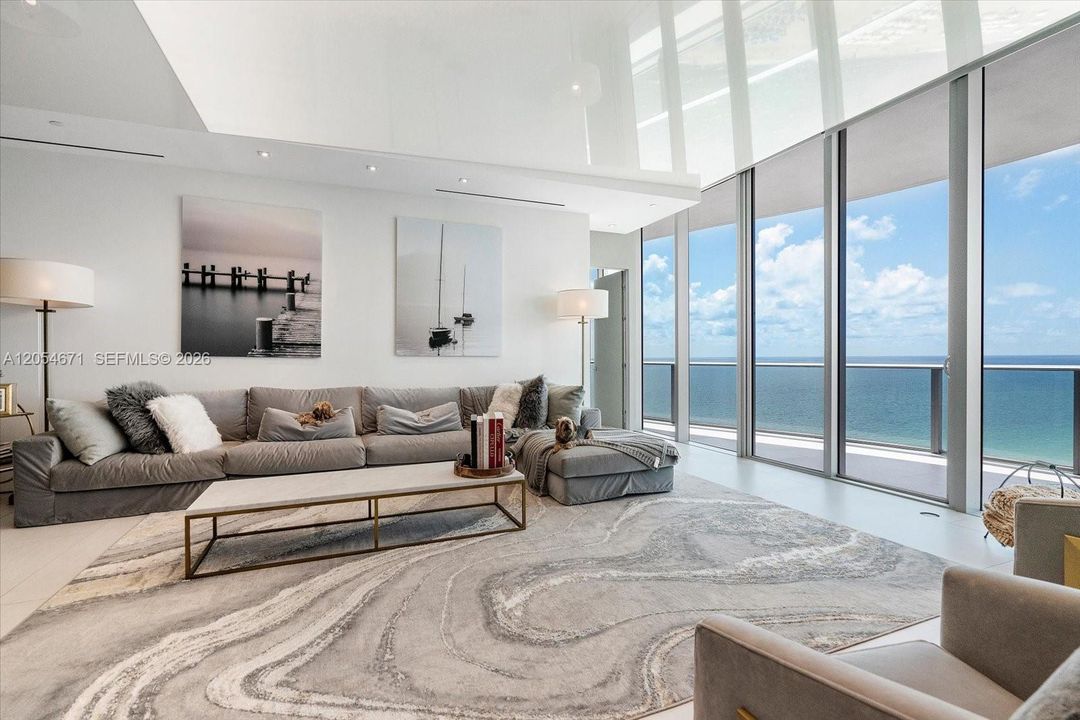For Sale: $2,990,000 (2 beds, 2 baths, 2300 Square Feet)
