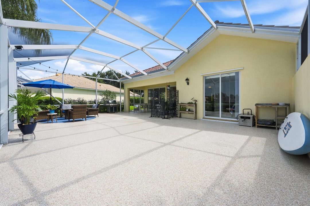 Screened Patio