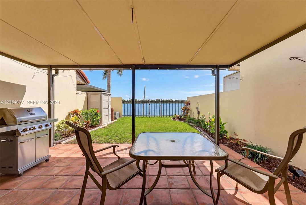 En Venta: $485,000 (3 camas, 2 baños, 1298 Pies cuadrados)