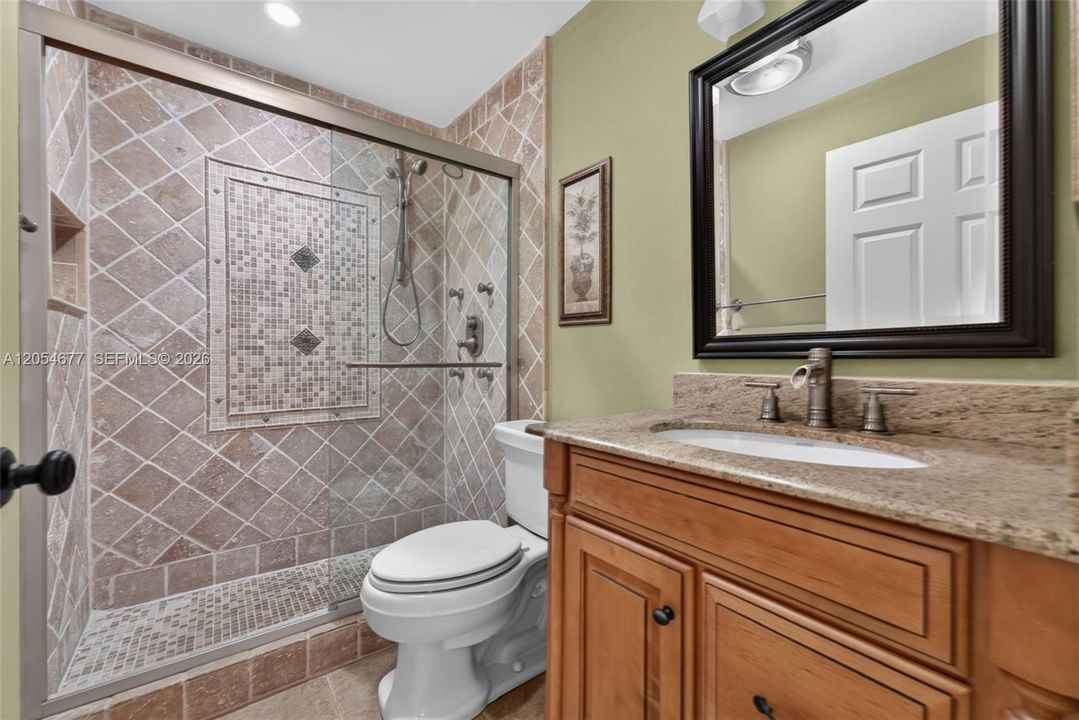 En Venta: $485,000 (3 camas, 2 baños, 1298 Pies cuadrados)