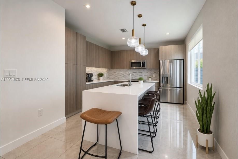 For Sale: $1,300,000 (5 beds, 4 baths, 2402 Square Feet)