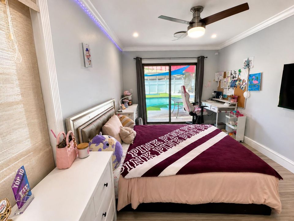 6995 Guest room #2 5