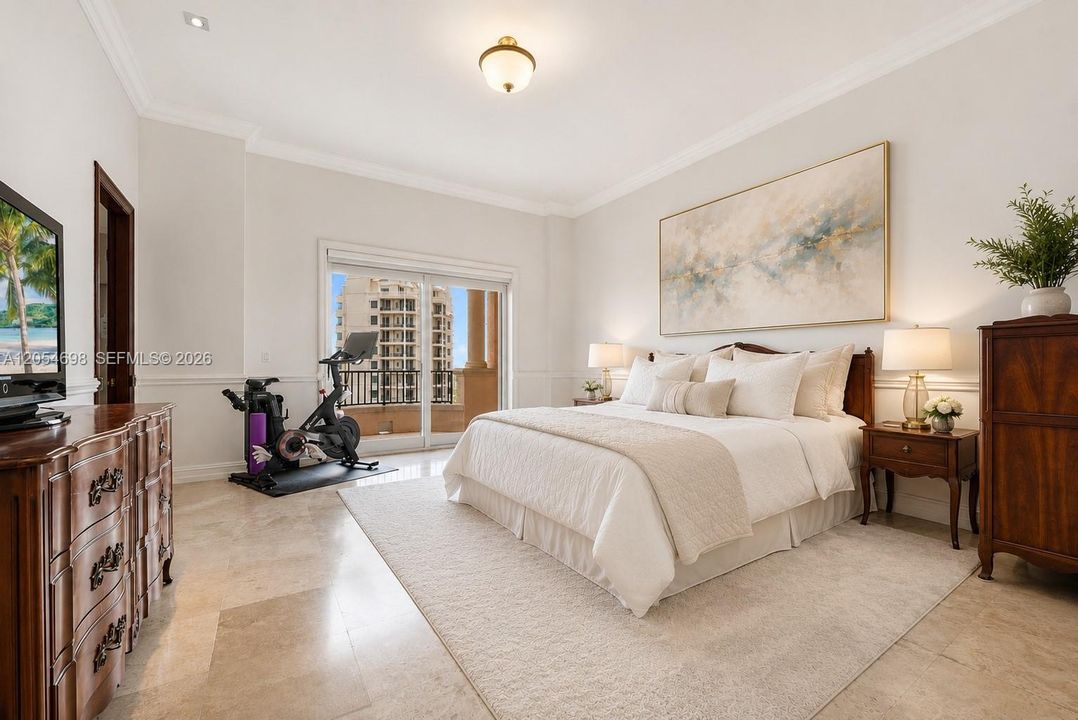 En Renta: $12,500 (3 camas, 3 baños, 3190 Pies cuadrados)