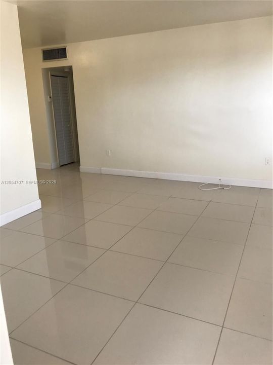 En Renta: $1,795 (1 camas, 1 baños, 700 Pies cuadrados)