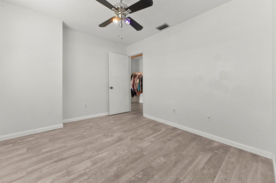 12 Bedroom 02