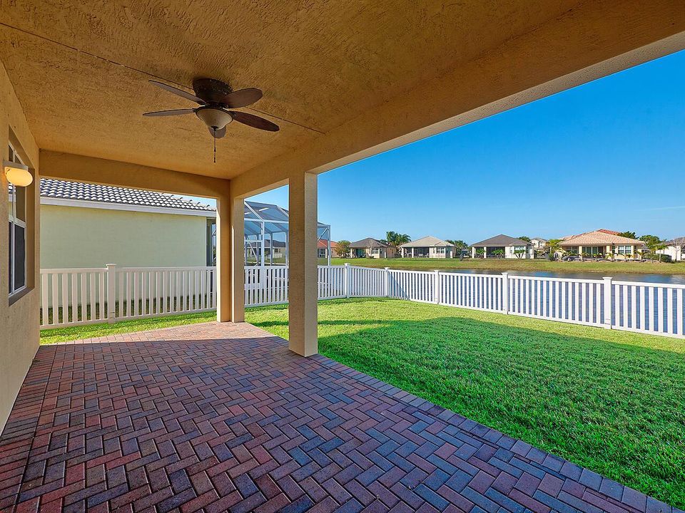 Porch 1