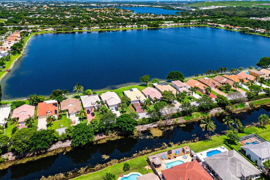055-3724CocoLakeDrive-CoconutCreek-FL-33