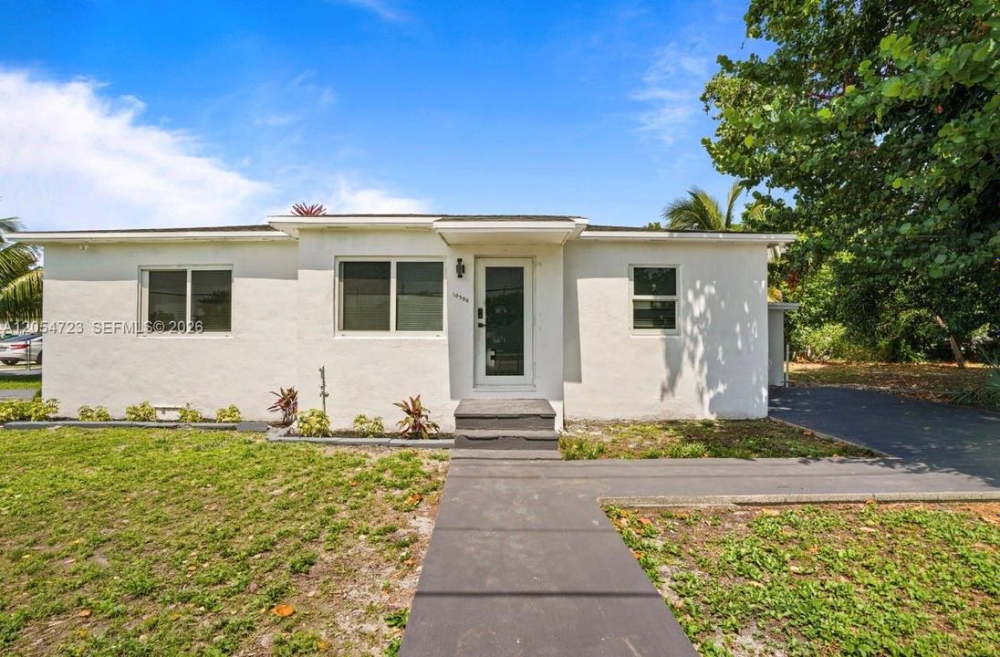 En Venta: $635,000 (0 camas, 0 baños, 1454 Pies cuadrados)