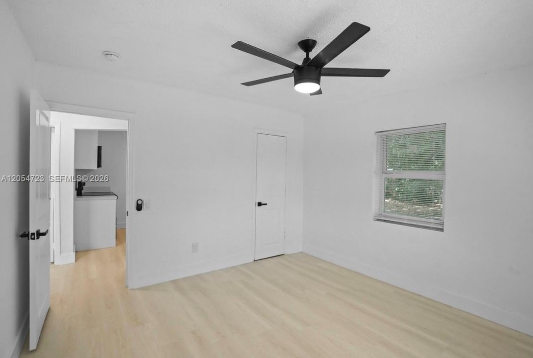 En Venta: $635,000 (0 camas, 0 baños, 1454 Pies cuadrados)