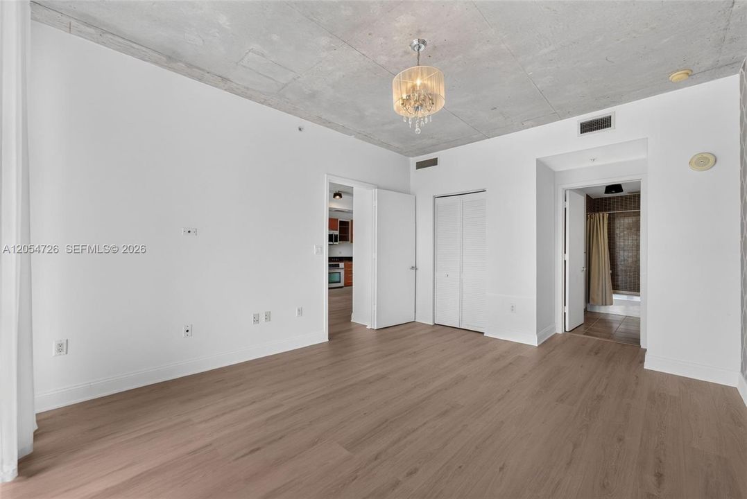 На продажу: $439,000 (1 спален, 1 ванн, 736 Квадратных фут)