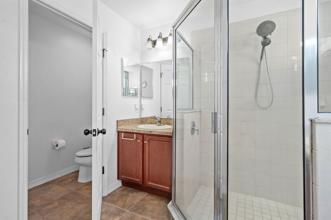 23-web-or-mls-4156 Key Colony Pl-23