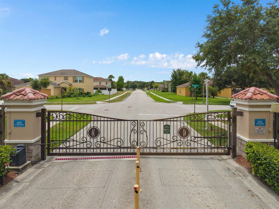 49-web-or-mls-4156 Key Colony Pl-49