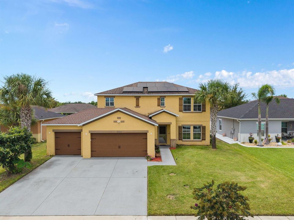 39-web-or-mls-4156 Key Colony Pl-37