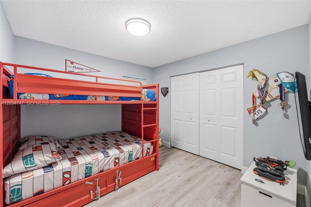 На продажу: $699,999 (3 спален, 2 ванн, 1774 Квадратных фут)