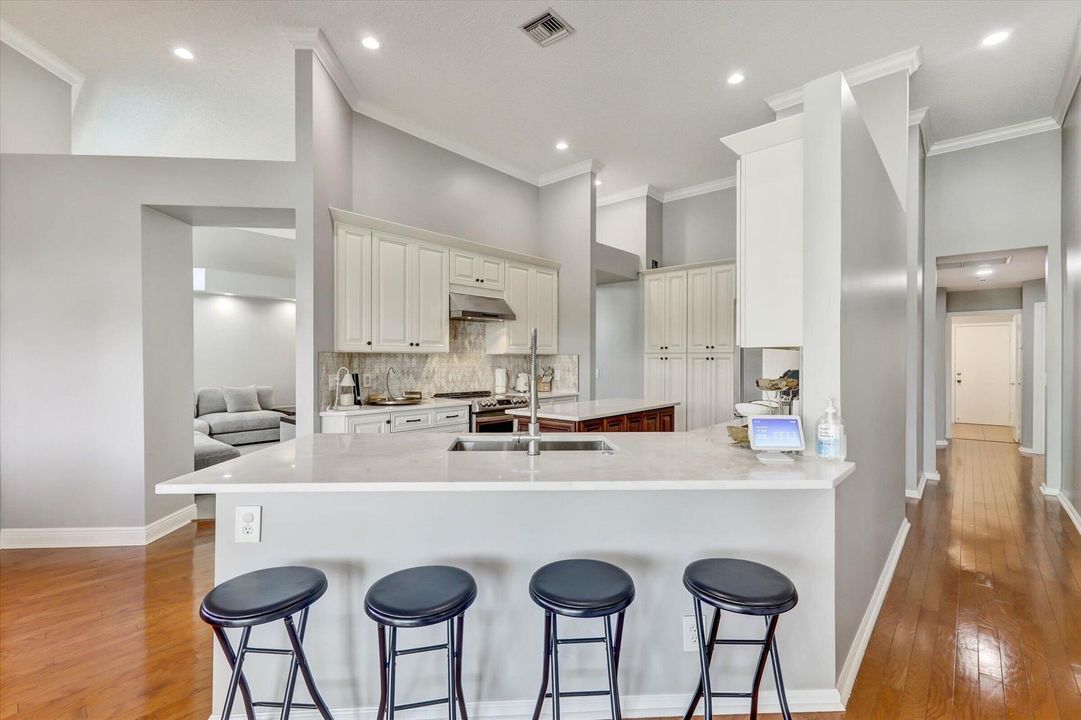 32-10370 NW 50th Ct-32
